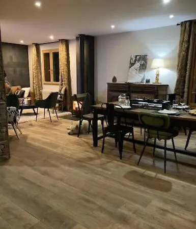 L'atypique - 10 Personnes Chalet
